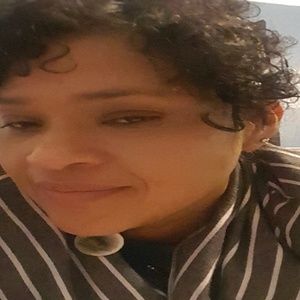 Meet your Posher, Sonia